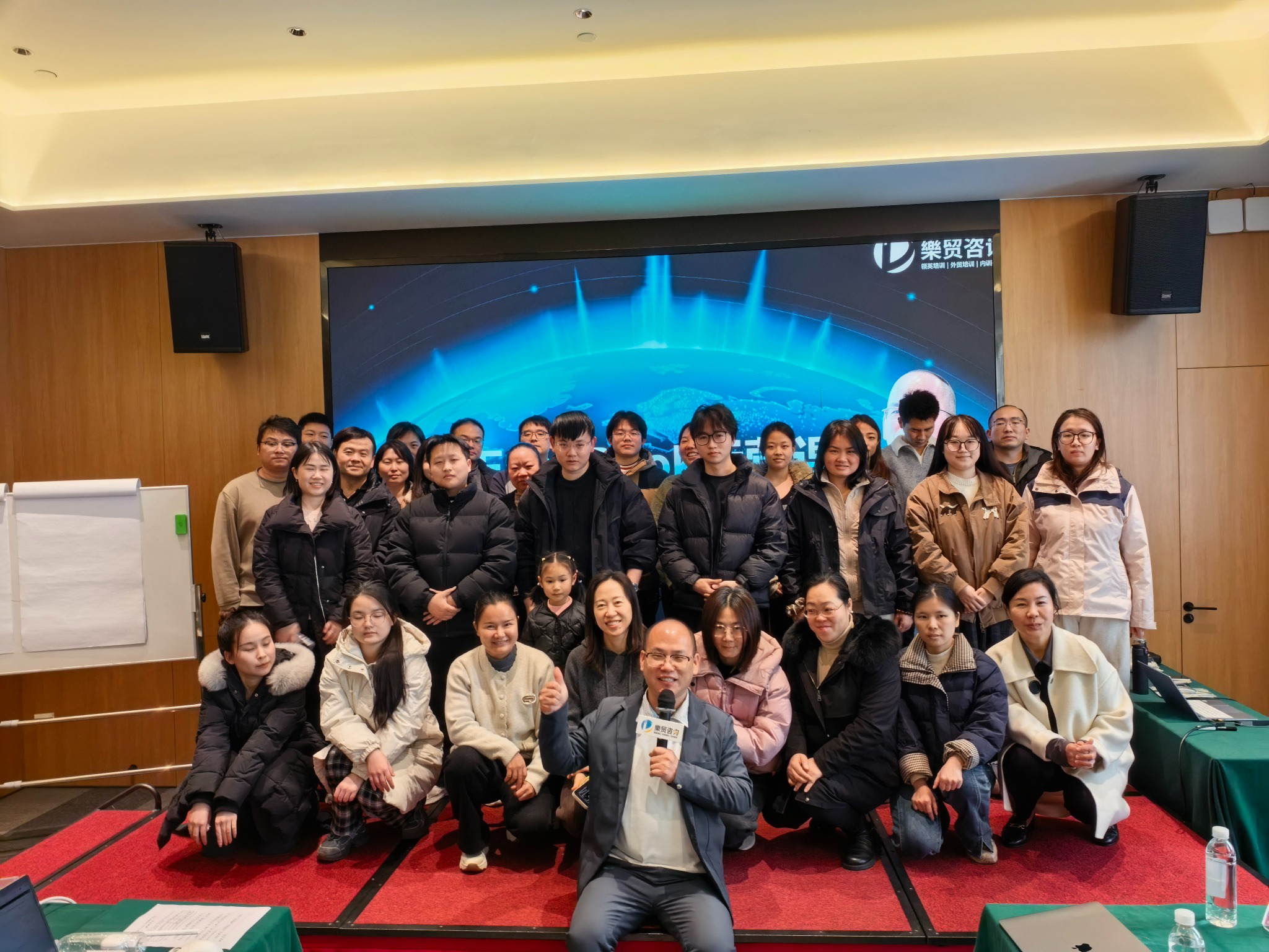 往期学员学习现场与毕业合影