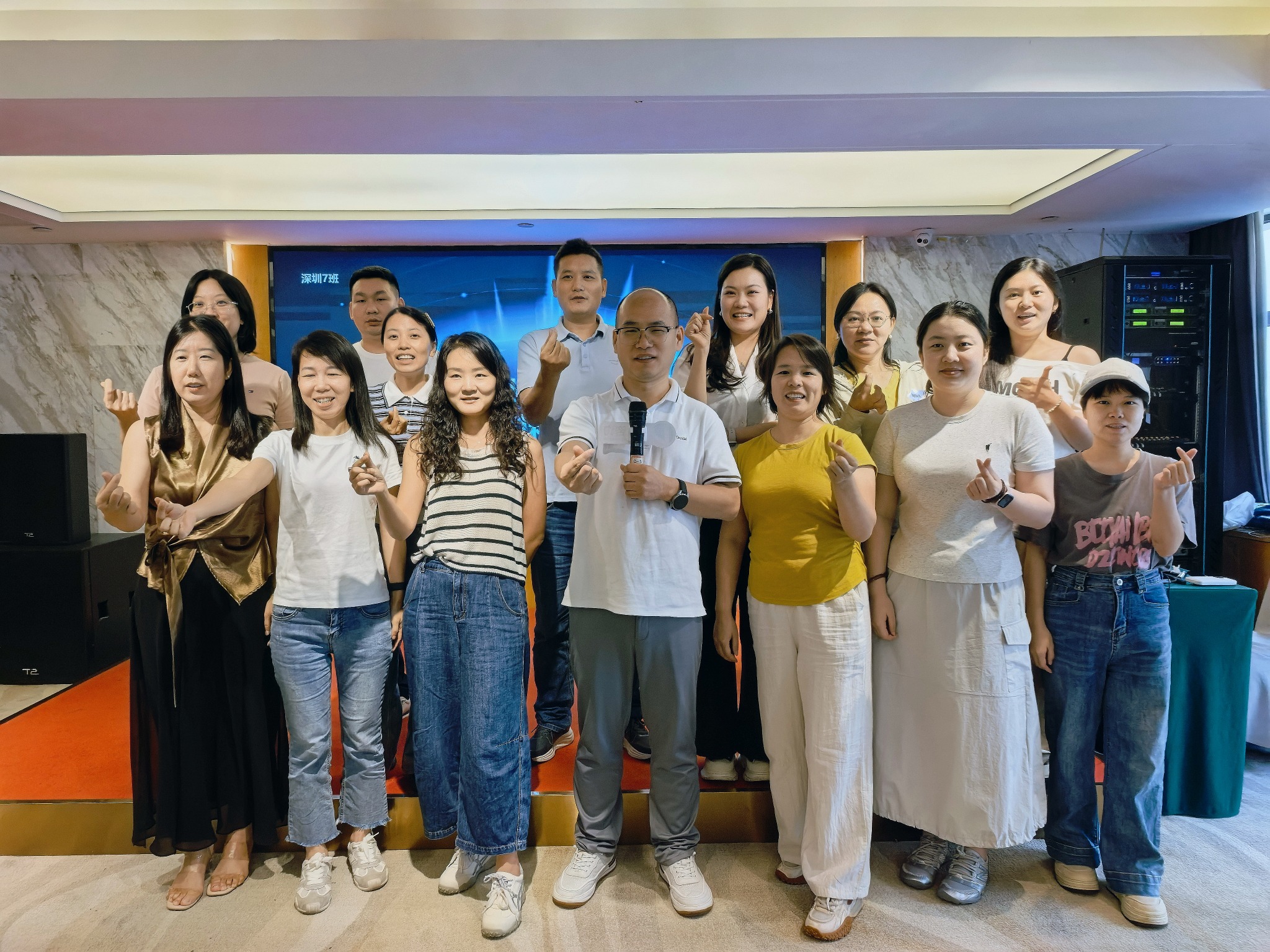 往期学员学习现场与毕业合影